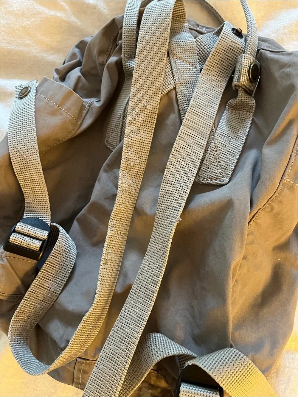 Fjallraven Kånken Gray Backpack